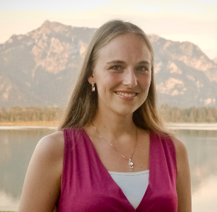 Speaker - Sandra Grillmeier